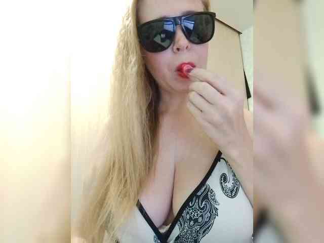 Dashulya666 webcam