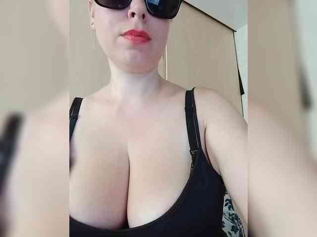 Dashulya666 webcam
