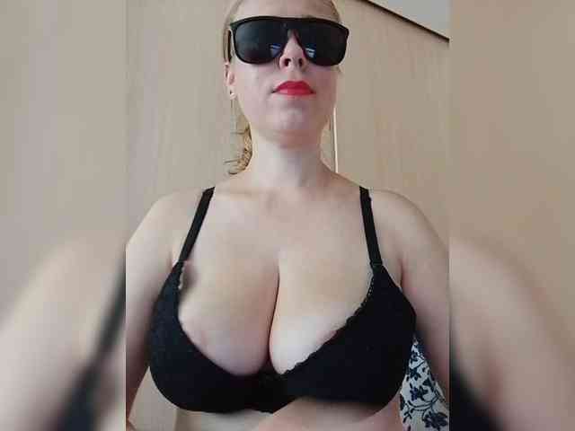 Dashulya666 webcam