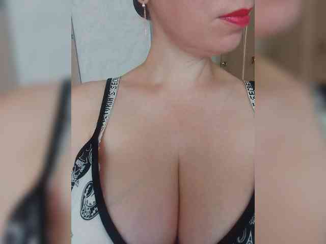 Dashulya666 webcam