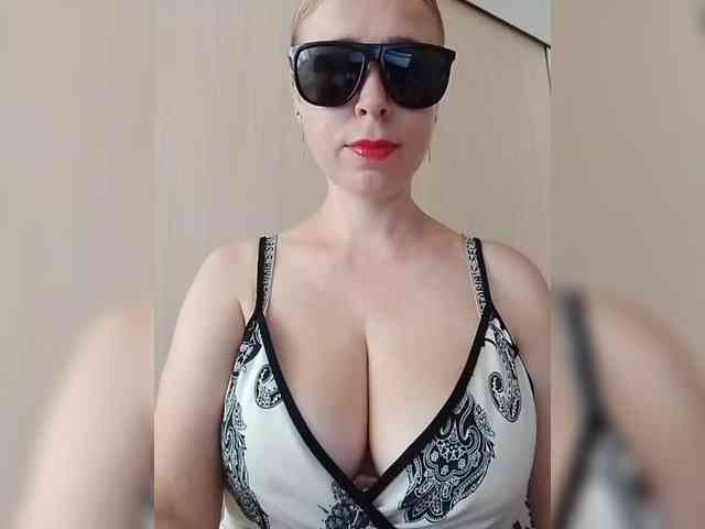 Dashulya666 webcam