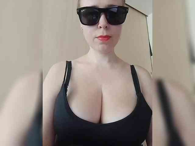 Dashulya666 webcam