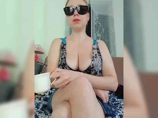 Dashulya666 webcam