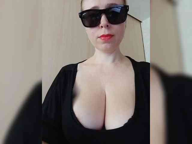 Dashulya666 webcam