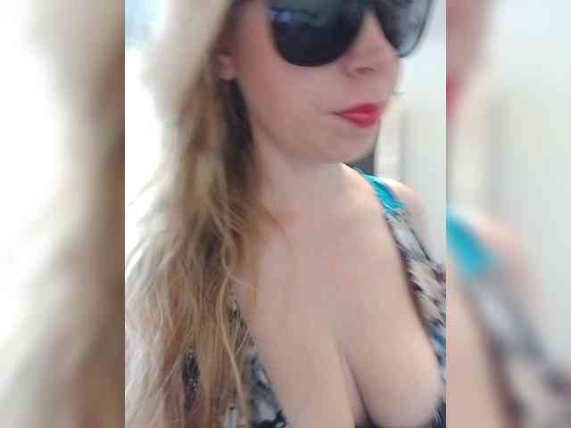 Dashulya666 webcam