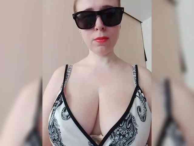 Dashulya666 webcam