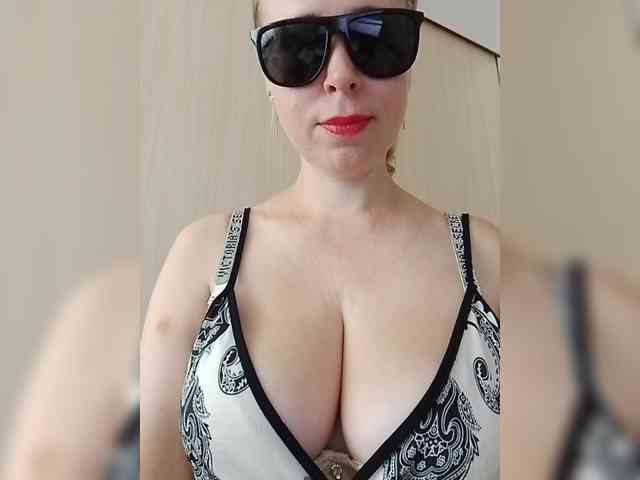 Dashulya666 webcam