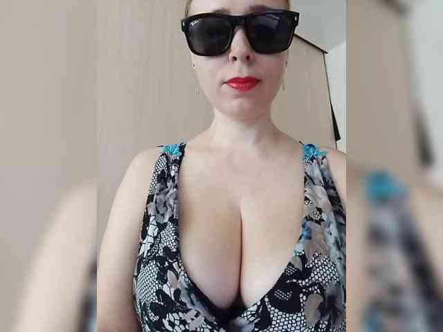 Dashulya666 webcam