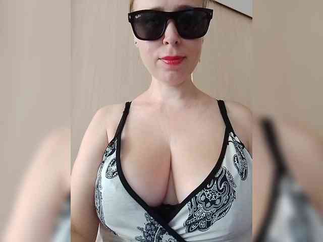 Dashulya666 webcam