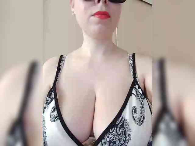 Dashulya666 webcam