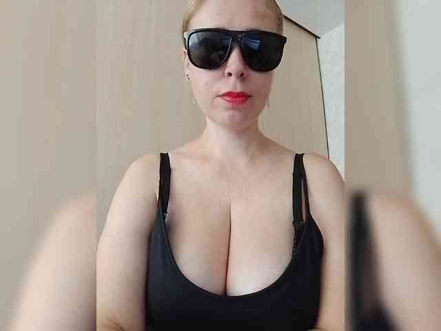 Dashulya666 webcam