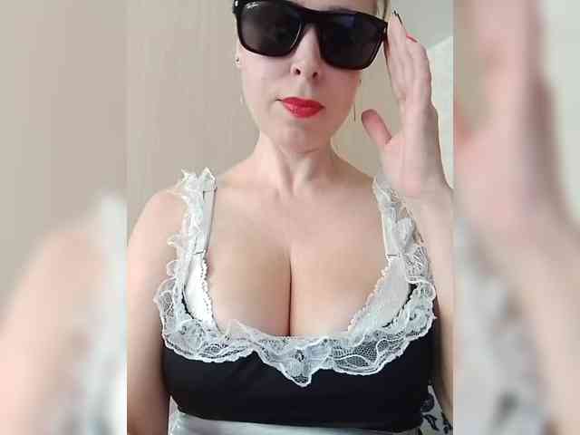 Dashulya666 webcam