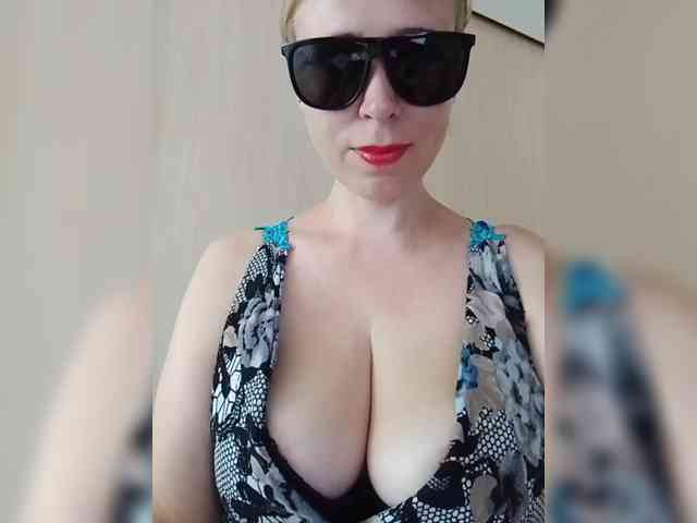 Dashulya666 webcam