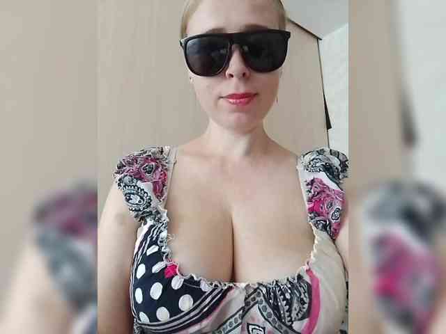 Dashulya666 webcam
