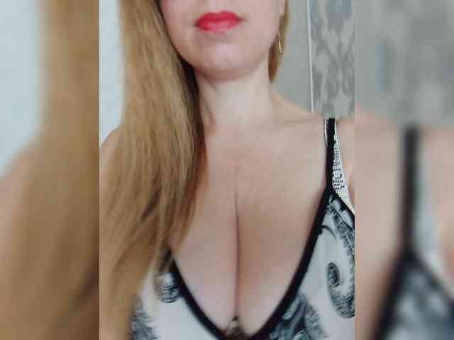 Dashulya666 webcam
