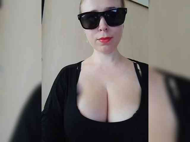 Dashulya666 webcam