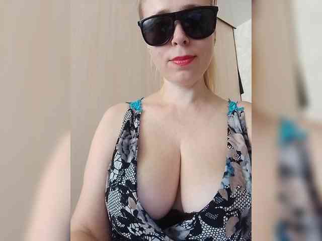 Dashulya666 webcam