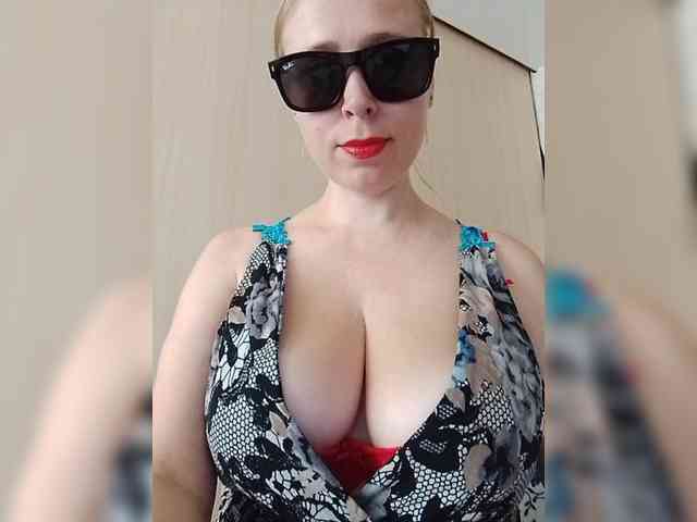 Dashulya666 webcam
