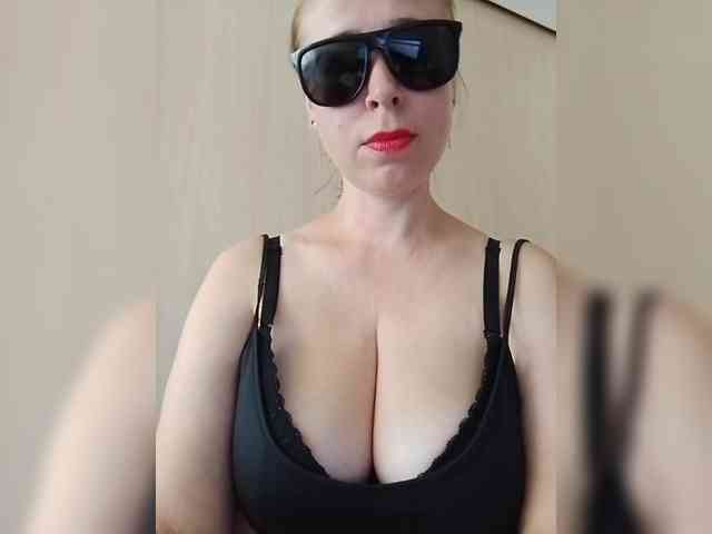 Dashulya666 webcam