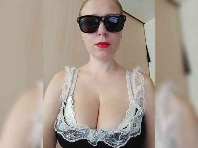 Dashulya666 webcam