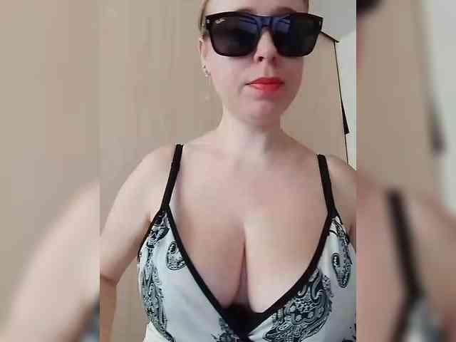Dashulya666 webcam