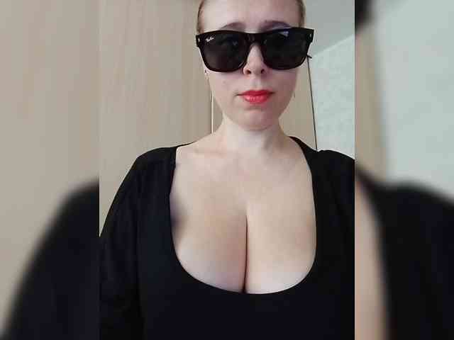 Dashulya666 webcam