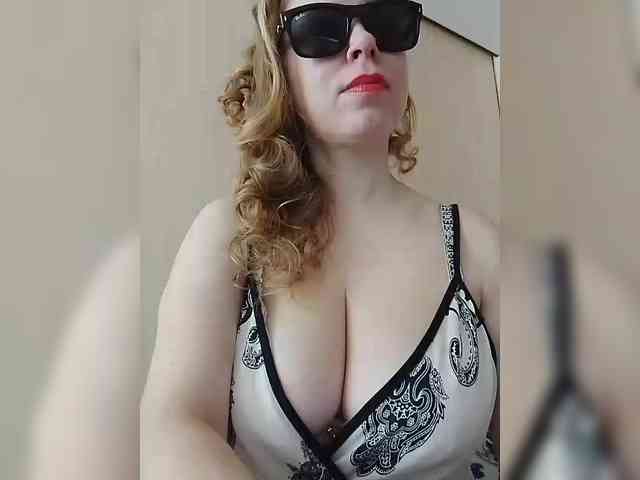 Dashulya666 webcam