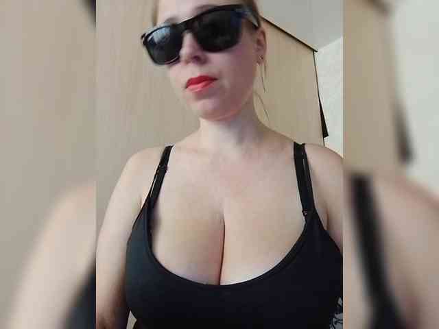 Dashulya666 webcam