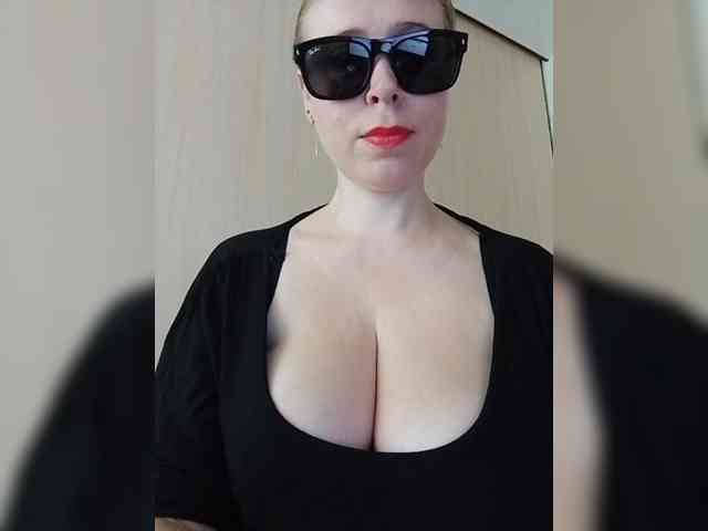 Dashulya666 webcam