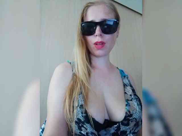 Dashulya666 webcam