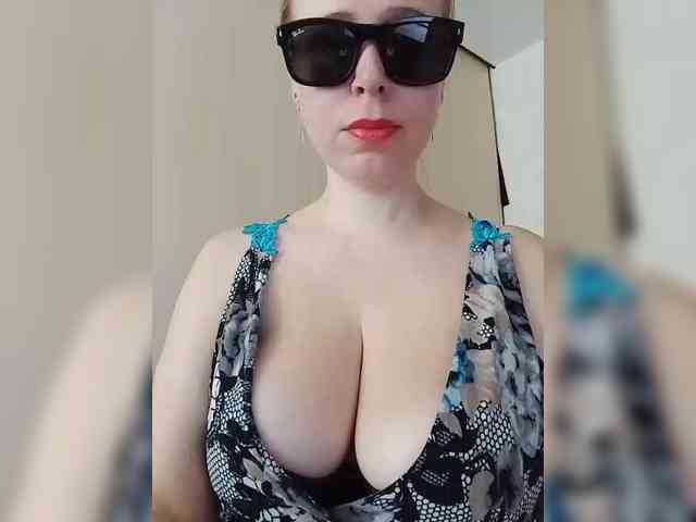 Dashulya666 webcam
