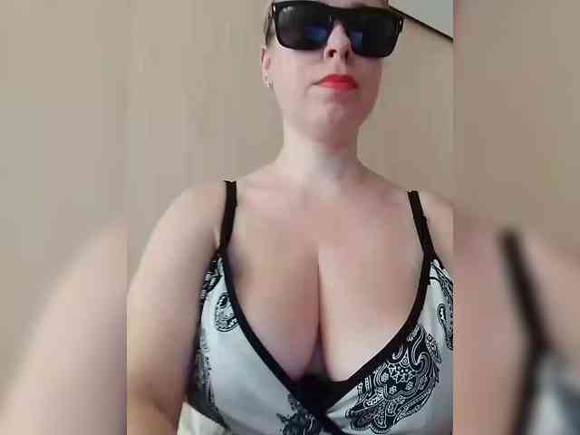 Dashulya666 webcam