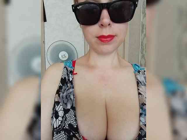 Dashulya666 webcam