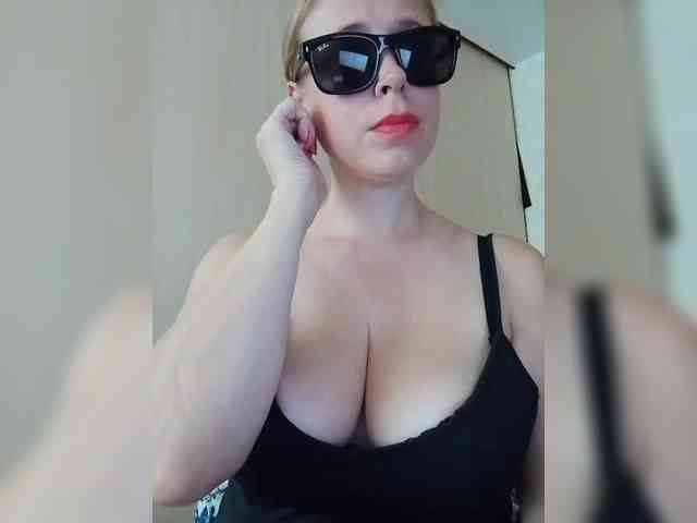 Dashulya666 webcam