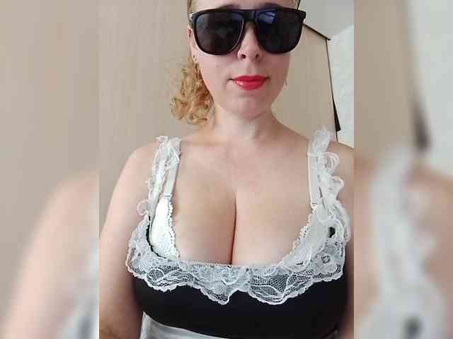 Dashulya666 webcam