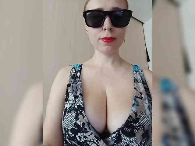 Dashulya666 webcam
