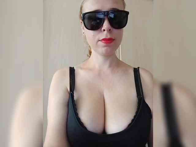 Dashulya666 webcam