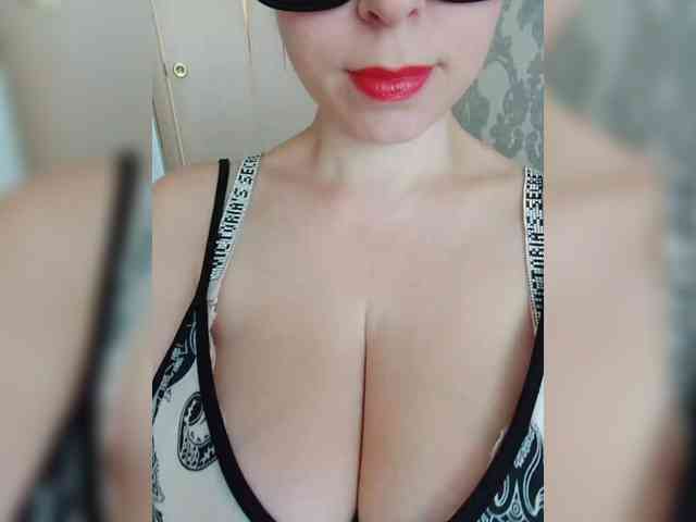 Dashulya666 webcam