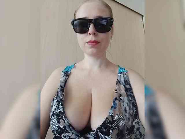 Dashulya666 webcam