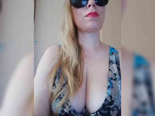 Dashulya666 webcam