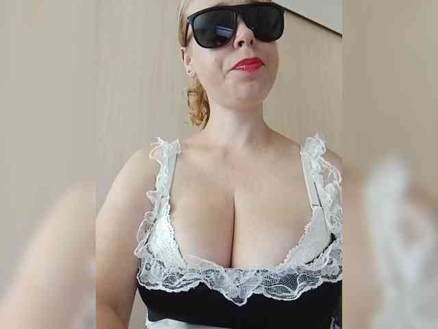 Dashulya666 webcam