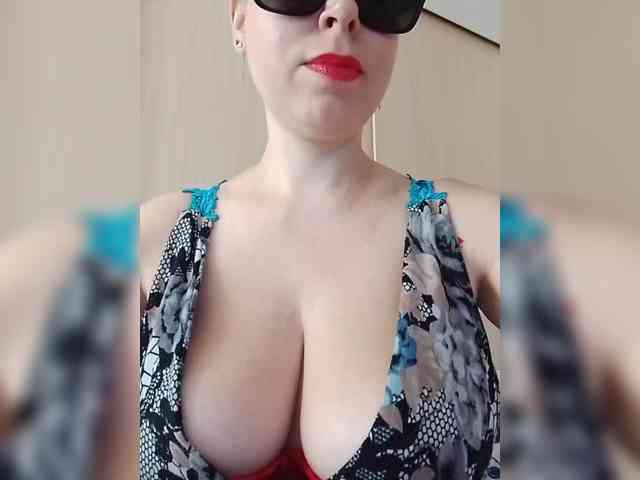 Dashulya666 webcam