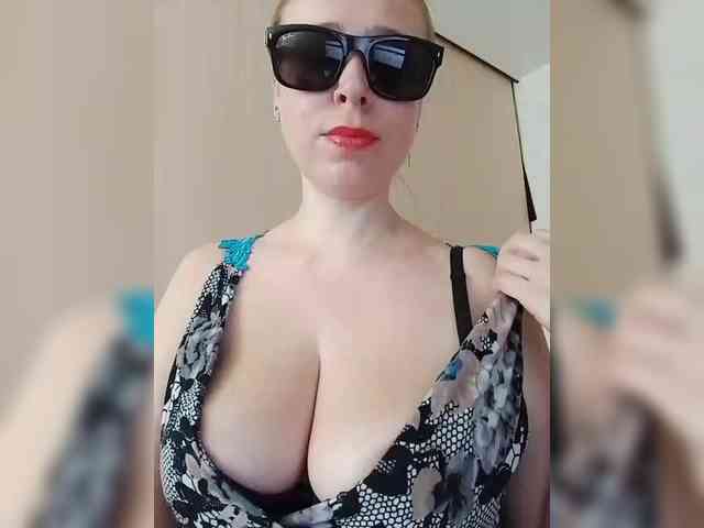 Dashulya666 webcam