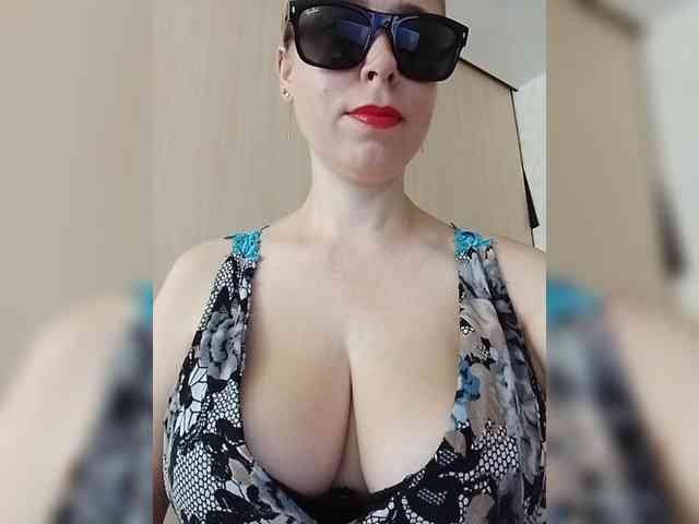 Dashulya666 webcam
