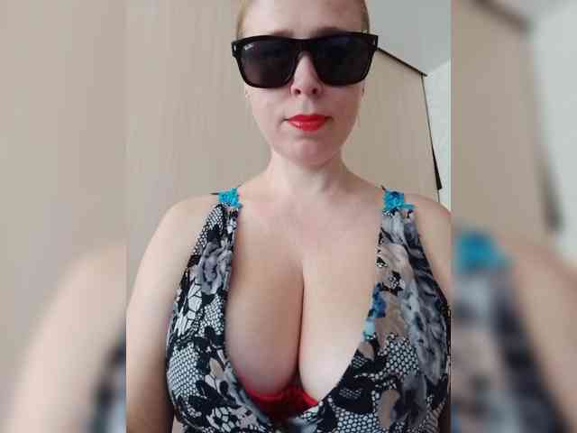 Dashulya666 webcam