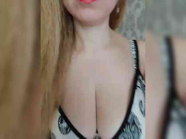 Dashulya666 webcam