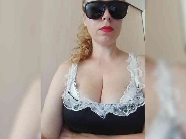 Dashulya666 webcam