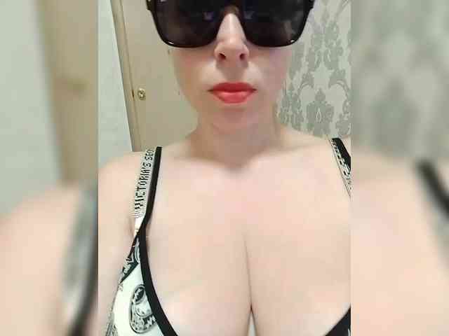 Dashulya666 webcam