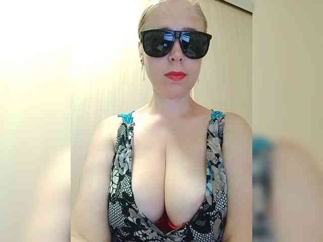 Dashulya666 webcam