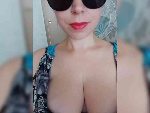 Dashulya666 webcam